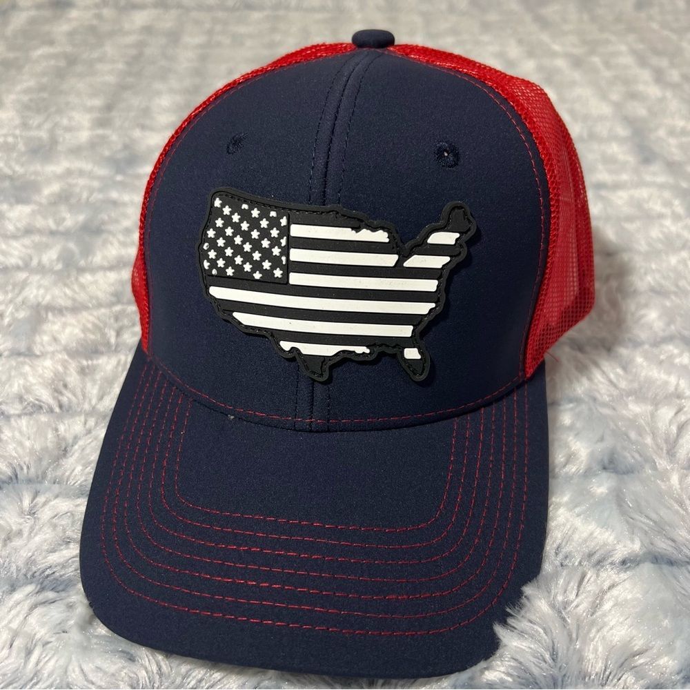 Adj Snapback Trucker Hat Mesh with black and white USA American flag patriotic